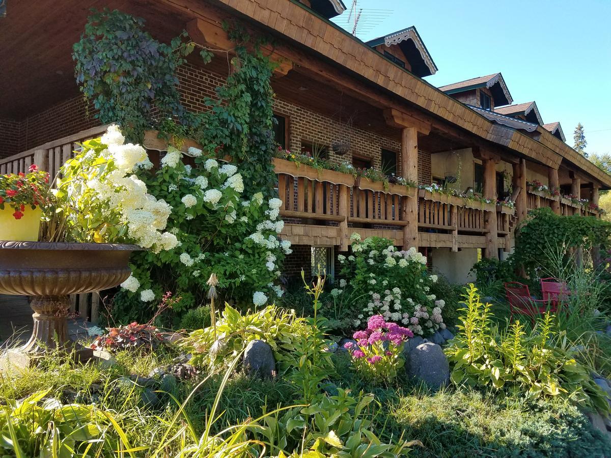 Lenroot Lodge Seeley Exterior foto